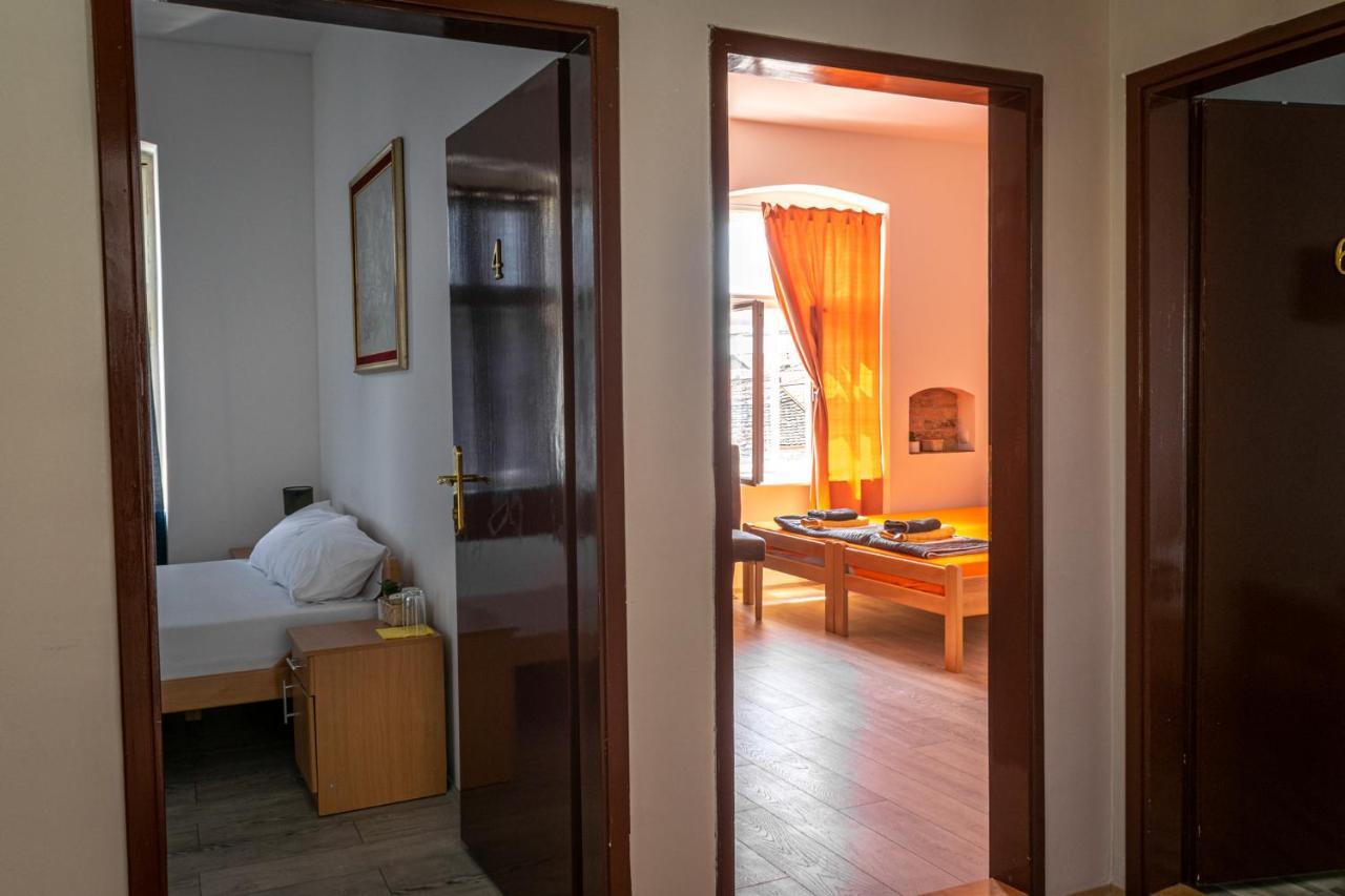 Tabacco Rooms Obrenovac  Kültér fotó