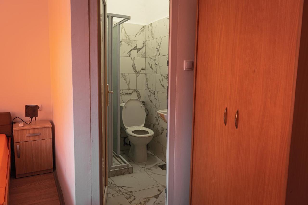 Tabacco Rooms Obrenovac  Kültér fotó