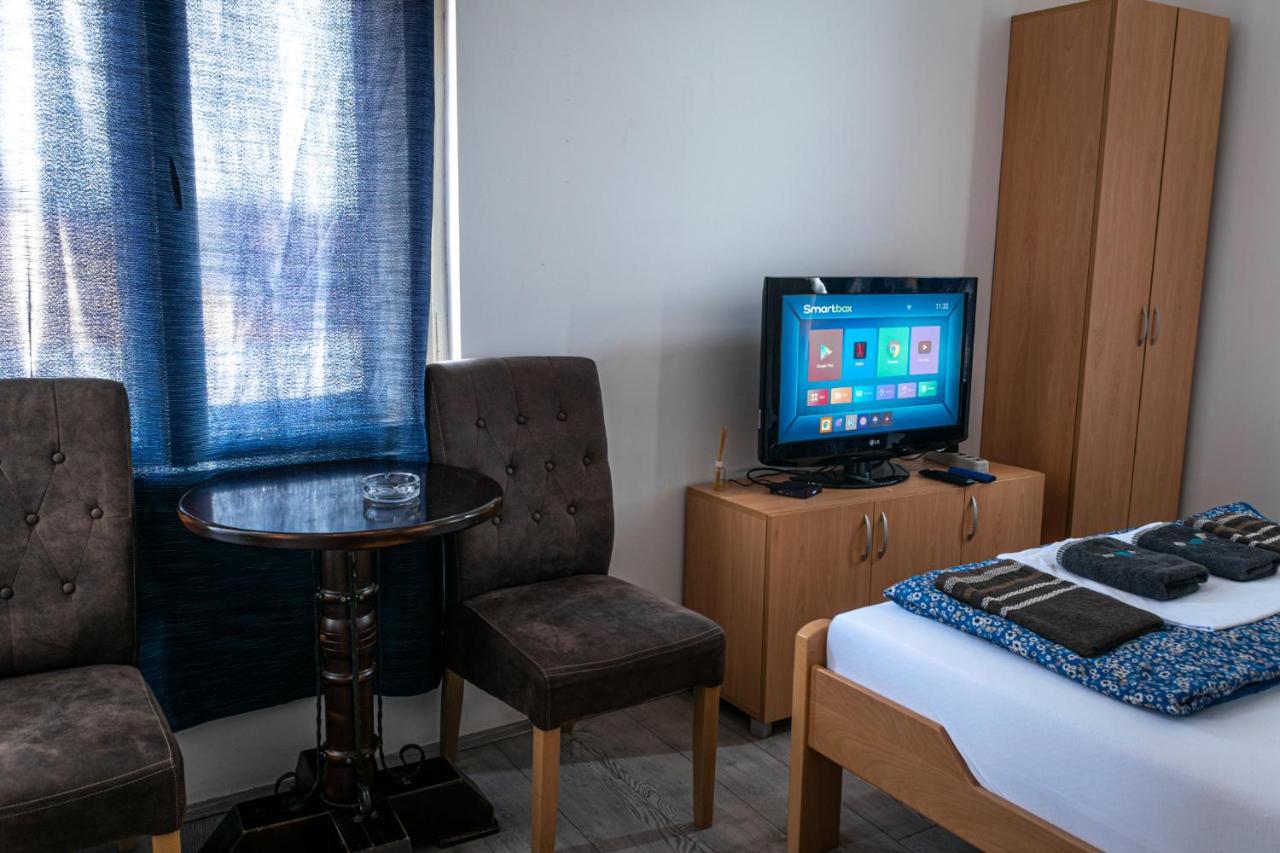 Tabacco Rooms Obrenovac  Kültér fotó
