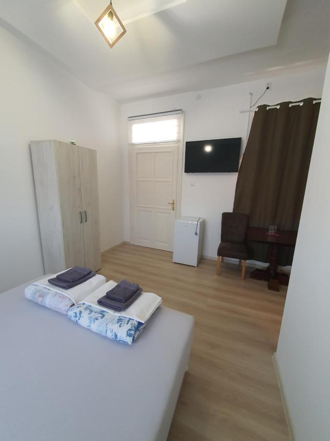 Tabacco Rooms Obrenovac  Kültér fotó